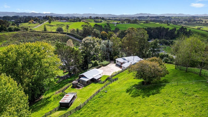 38 Taitua Road, Temple View, Hamilton - Carousel 36