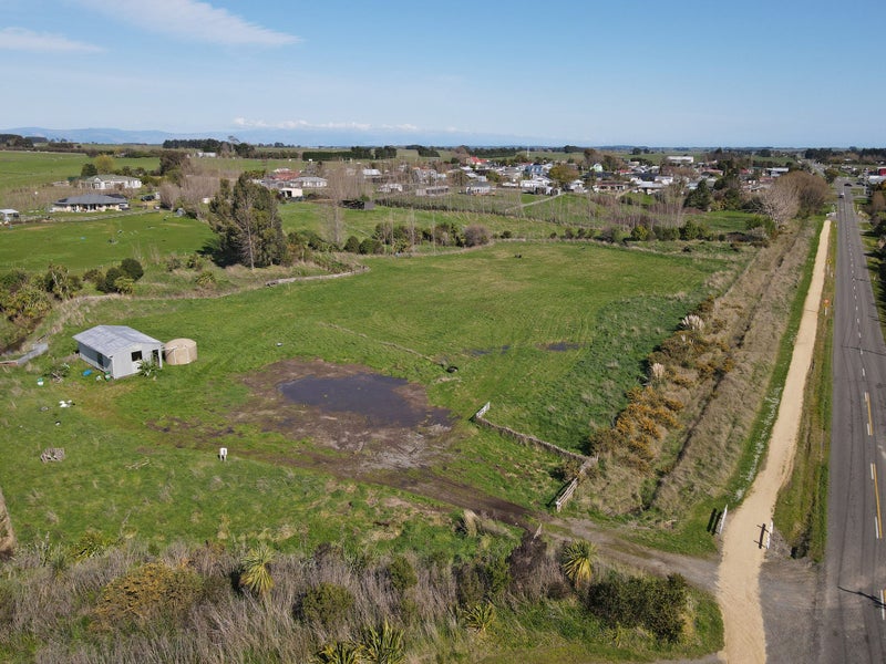 50 Cemetery Road, Sanson, Palmerston North - Carousel 1