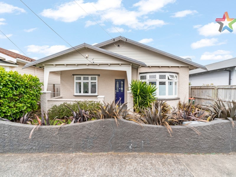52 William Street, Petone, Lower Hutt - Carousel 1