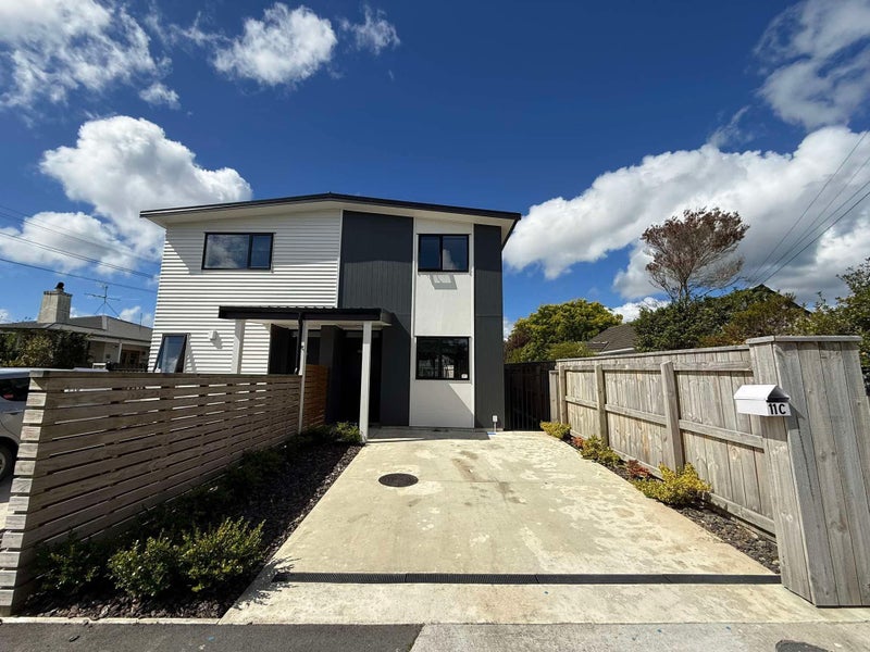 11C Islington Street, Trentham, Upper Hutt - Carousel 2