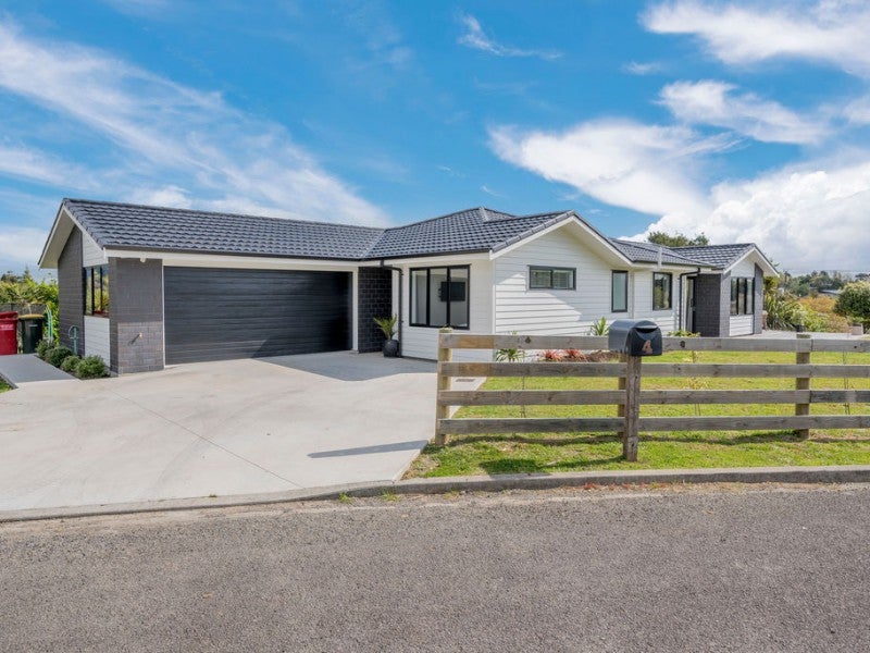 4 Corbin Court, Ohau - Carousel 1