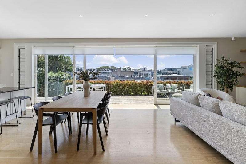 15 Seccombes Road, Epsom, Auckland - Carousel 2