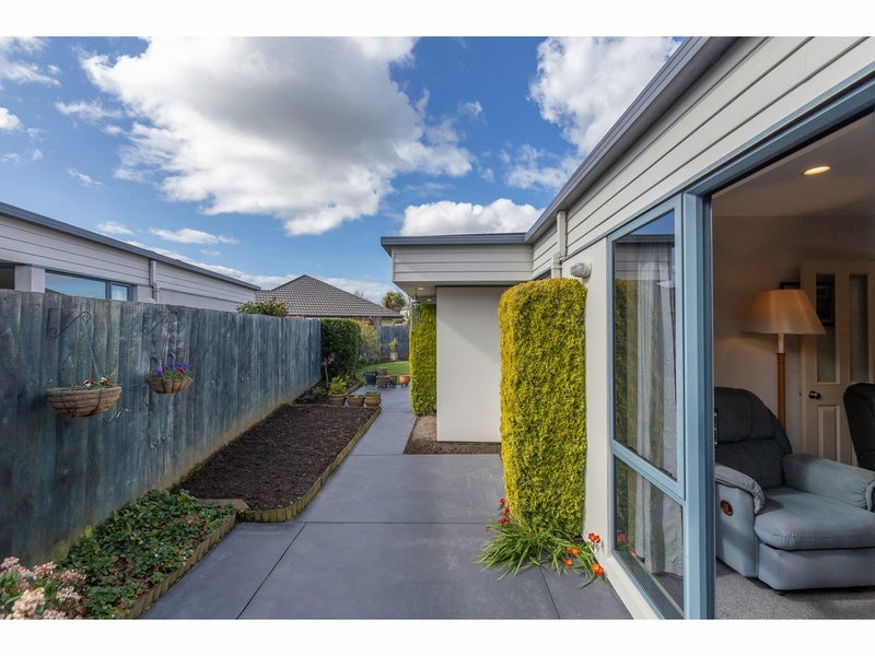 7 Becmead Drive, Harewood, Christchurch - Carousel 23