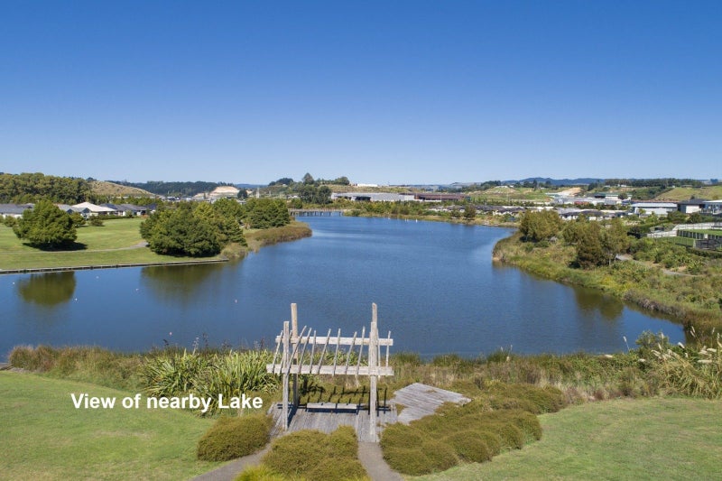 2 Carex Close, Pyes Pa, Tauranga - Carousel 28