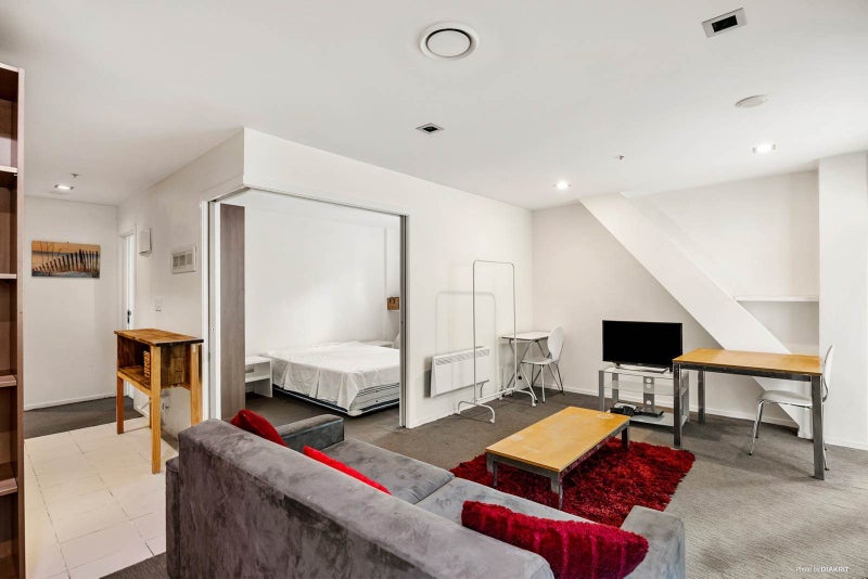 506/85 Beach Road, Auckland Central, Auckland - Carousel 2