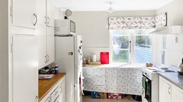 11 Amberley Beach Road, Amberley, Amberley - Carousel 2