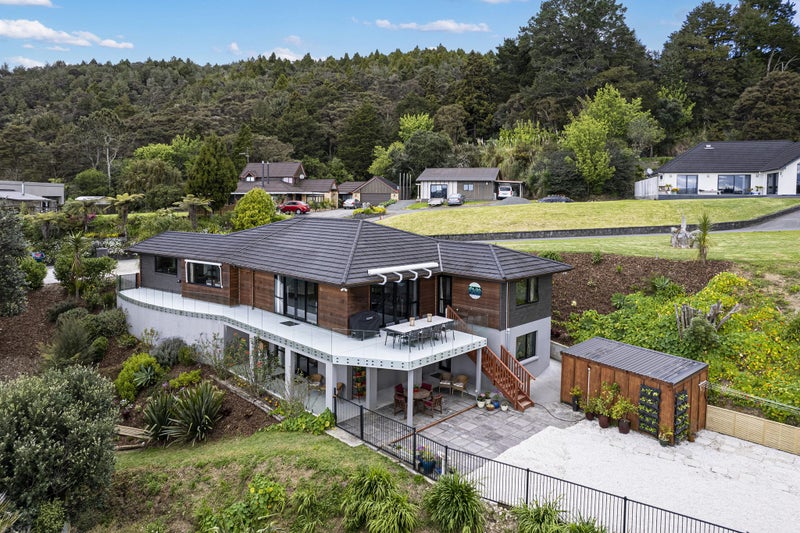 6 Parkview Rise, Kensington, Whangarei - Carousel 1