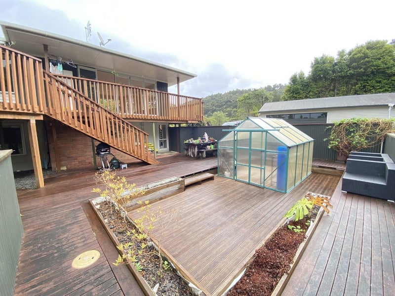 345 Huia Road, Titirangi, Auckland - Carousel 19