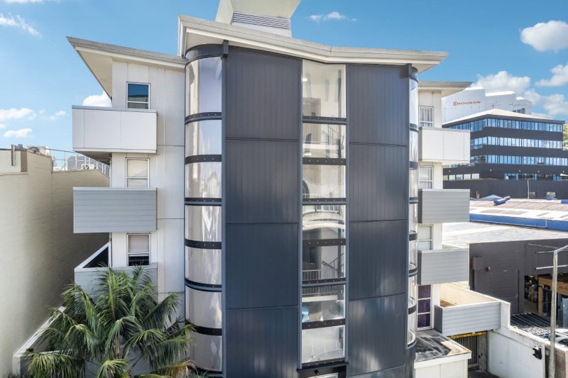 32/8 Clayton Street, Newmarket, Auckland - Carousel 18