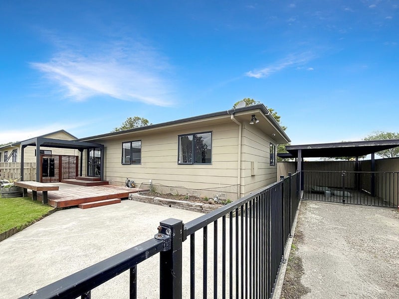 48B Benmore Avenue, Cloverlea, Palmerston North - Carousel 1