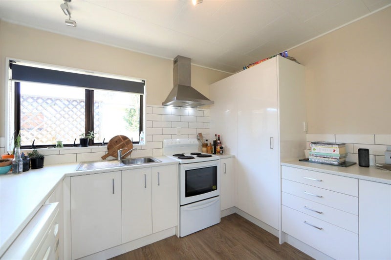 2/903 Ellison Road, Parkvale, Hastings - Carousel 2