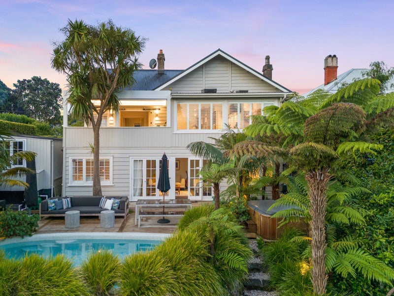 19 Poronui Street, Mount Eden, Auckland - Carousel 35