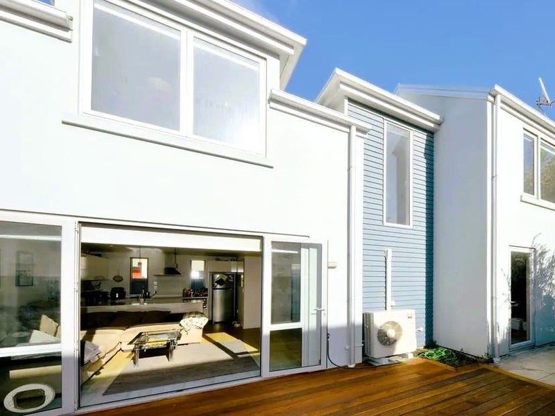 972A Colombo Street, St Albans, Christchurch - Carousel 1