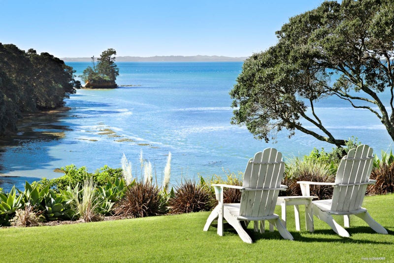 8 Poaka Road, Waiuku - Carousel 1