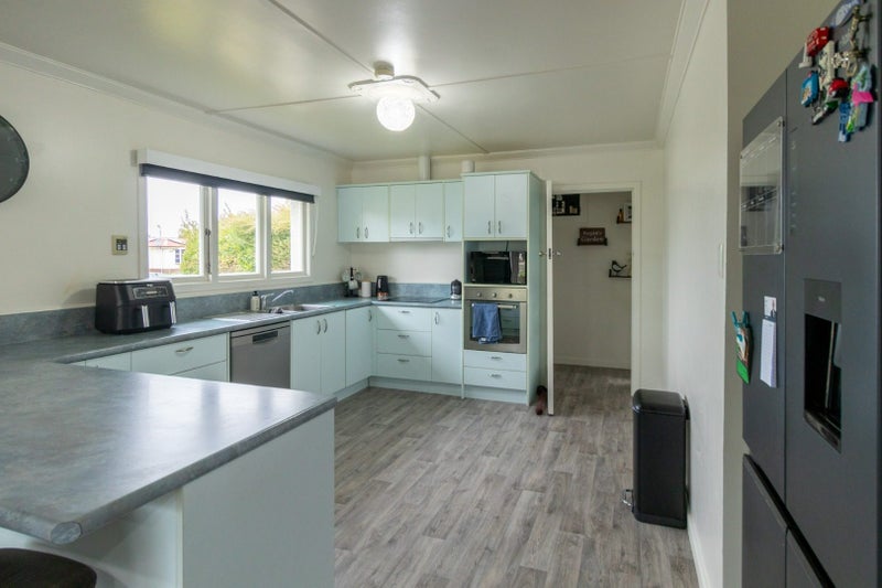 452 Yarrow Street, Glengarry, Invercargill - Carousel 2