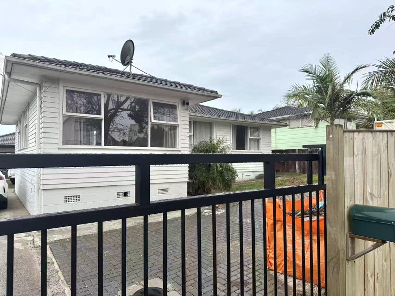 94 Boundary Road, Clover Park, Auckland - Carousel 1