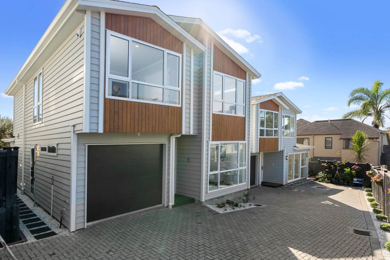 123D Forrest Hill Road, Forrest Hill, Auckland - Carousel 1