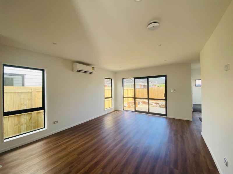 115C Russell Road, Manurewa, Auckland - Carousel 2