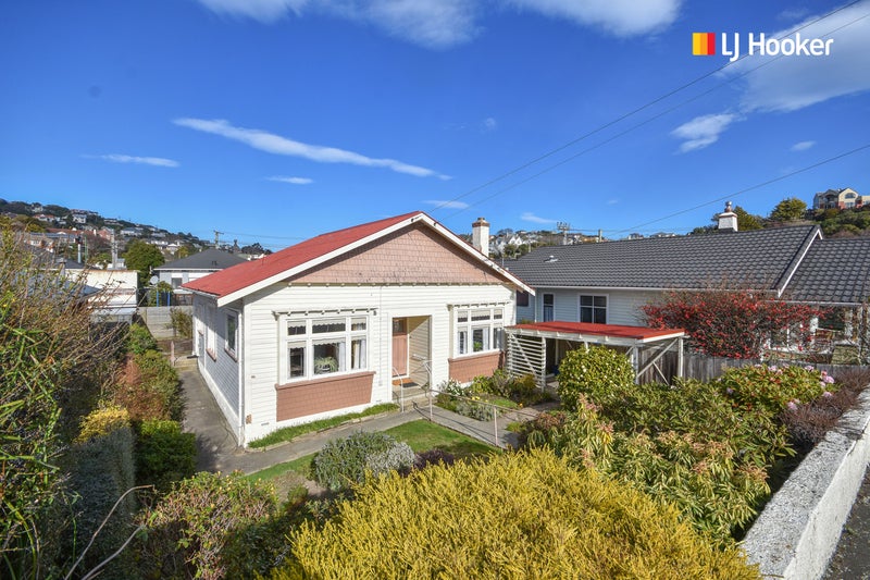 204 Musselburgh Rise, Andersons Bay, Dunedin - Carousel 1