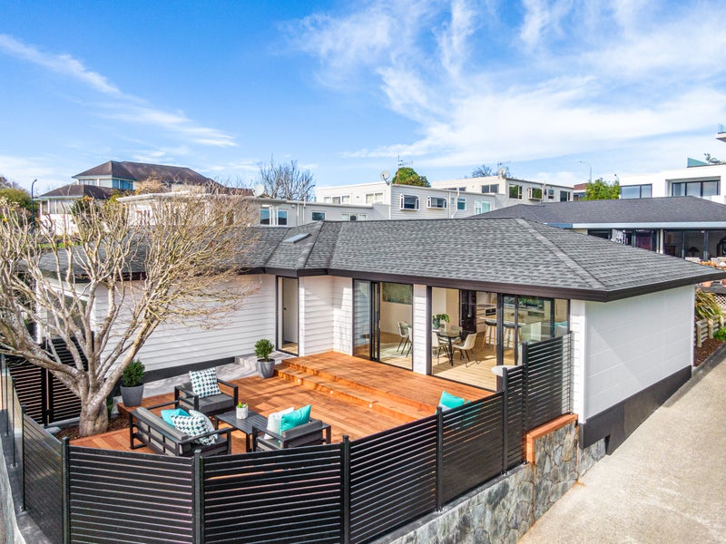 65A Godden Crescent, Mission Bay, Auckland - Carousel 1