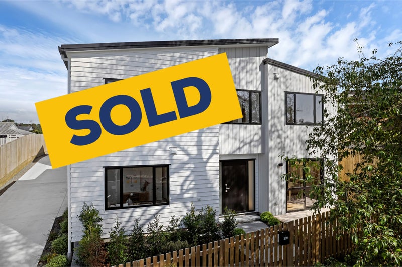 76A Chartwell Avenue, Glenfield, Auckland - Carousel 1