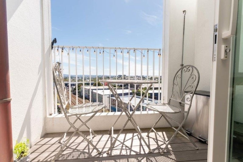 201/11 Akepiro Street, Kingsland, Auckland - Carousel 8