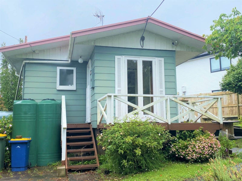89 FAIRVIEW AVE, Fairview Heights, Auckland - Carousel 1
