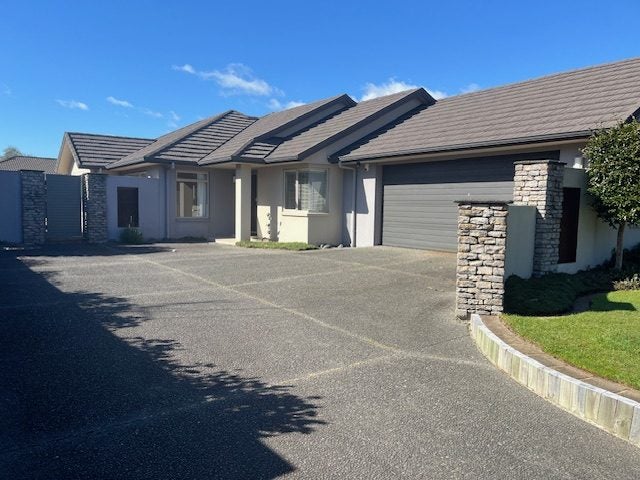 115 Tuihana Drive, Papamoa Beach, Papamoa - Carousel 2