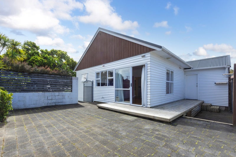 52 Fruitvale Road, New Lynn, Auckland - Carousel 2