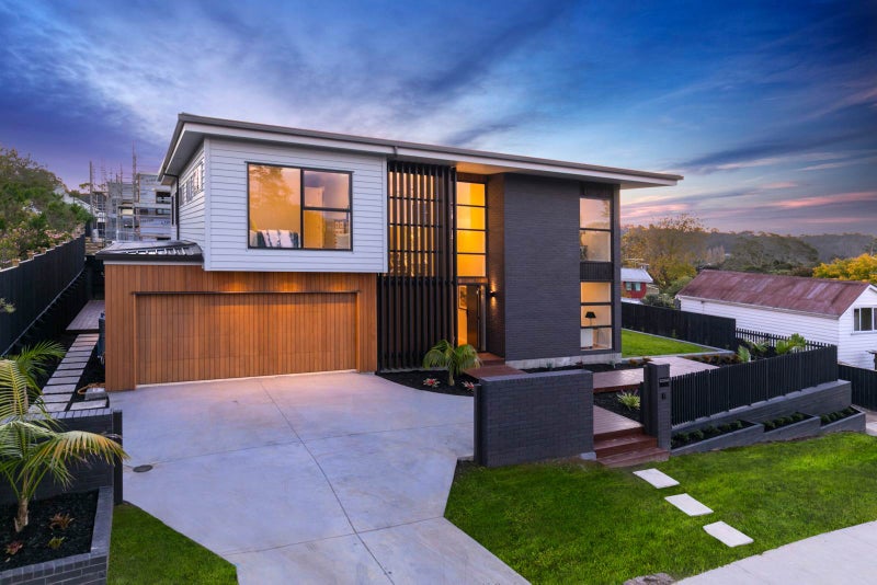 1A Wainoni Heights, Greenhithe, Auckland - Carousel 1