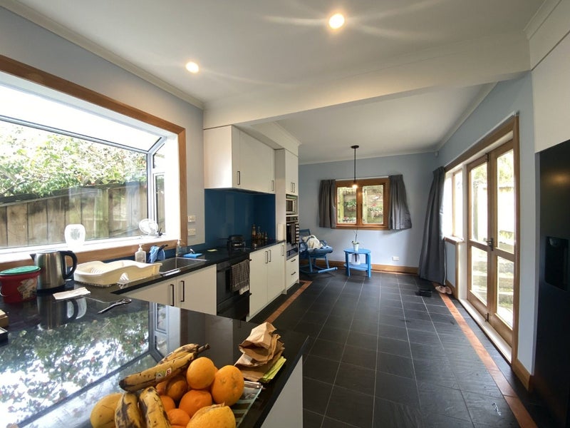 30 Rodrigo Road, Kilbirnie, Wellington - Carousel 2