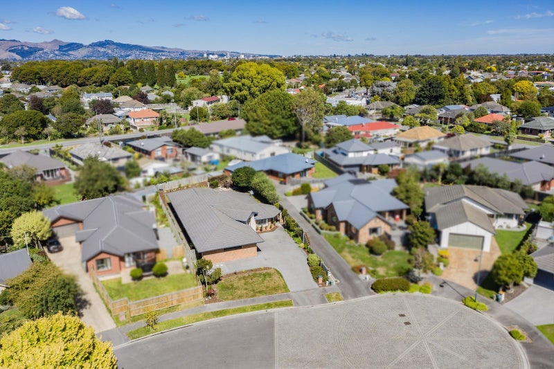 9 Cayman Close, Shirley, Christchurch - Carousel 22
