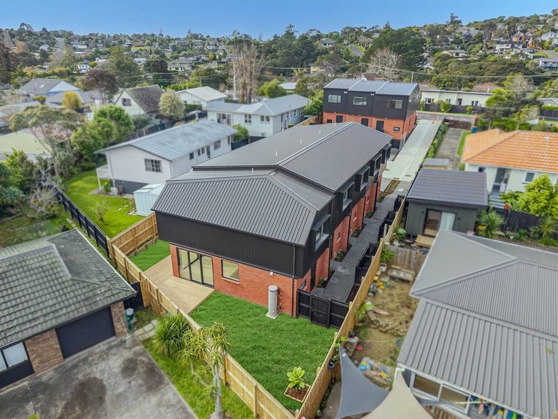 3/97 Atkinson Road, Titirangi, Auckland - Carousel 20