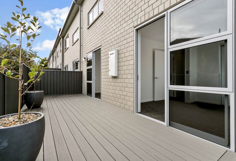 3/13A Clarke Road, Onehunga, Auckland - Carousel 1