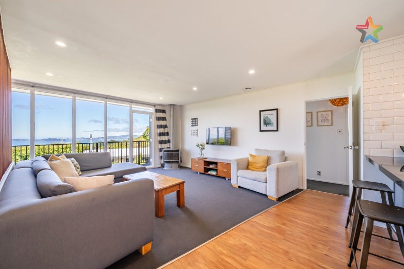 267B Dowse Drive, Maungaraki, Lower Hutt - Carousel 2