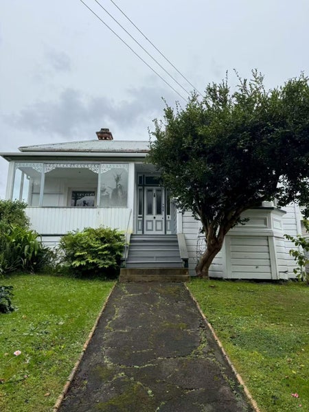 7 Horoeka Avenue, Mount Eden, Auckland - Carousel 1