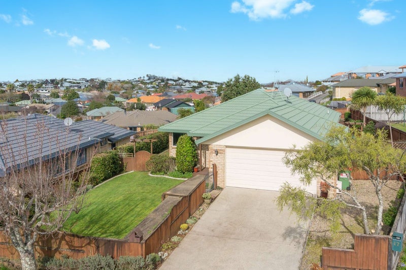15 Highbury Place, Nawton, Hamilton - Carousel 2