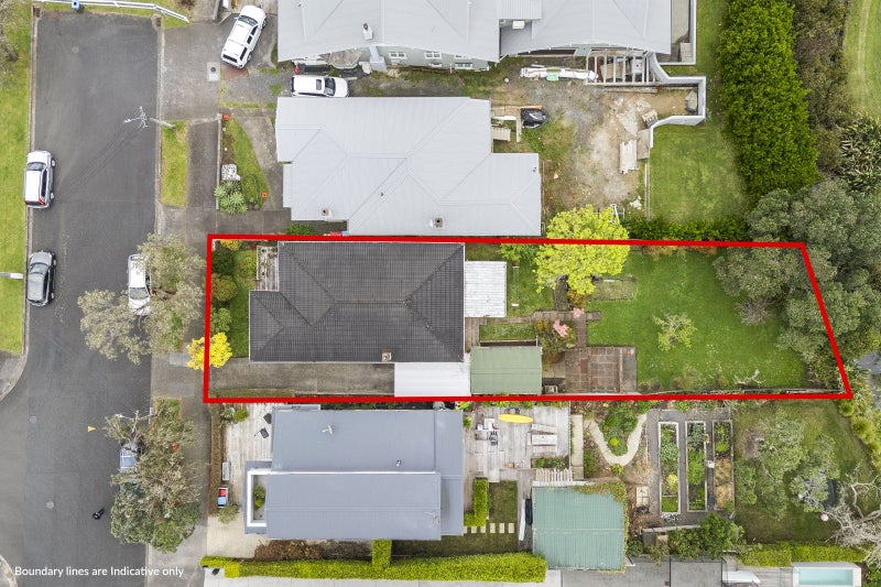 37 Johnstone Street, Point Chevalier, Auckland - Carousel 15