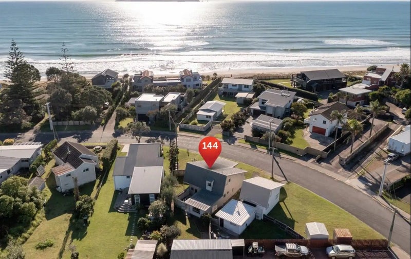 144 Karewa Parade, Papamoa Beach, Papamoa - Carousel 1