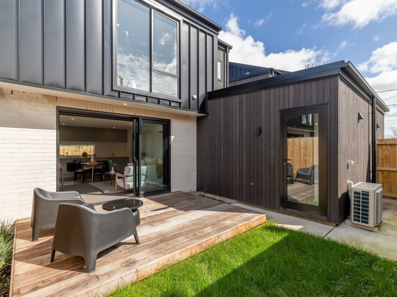 2/72 Cobham Street, Spreydon, Christchurch - Carousel 16