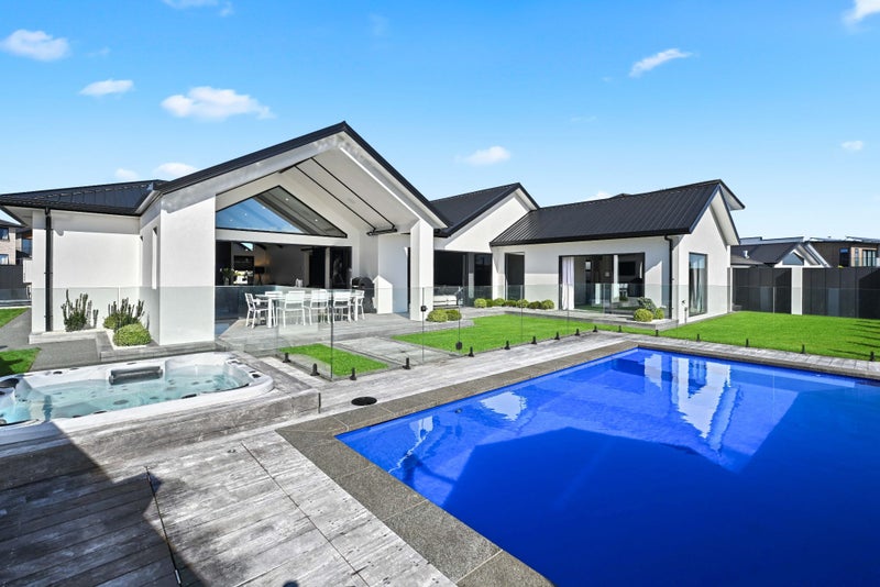 141 Te Huia Drive, Flagstaff, Hamilton - Carousel 1