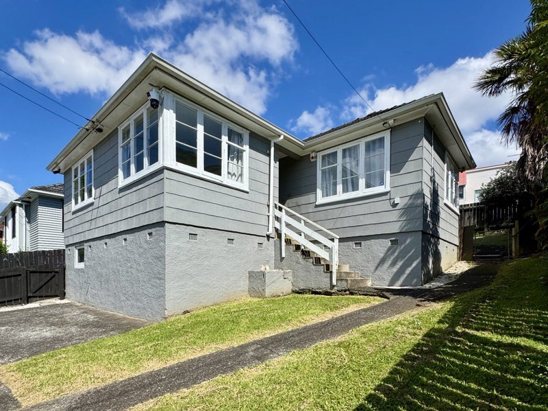 11 McCulloch Road, Panmure, Auckland - Carousel 1