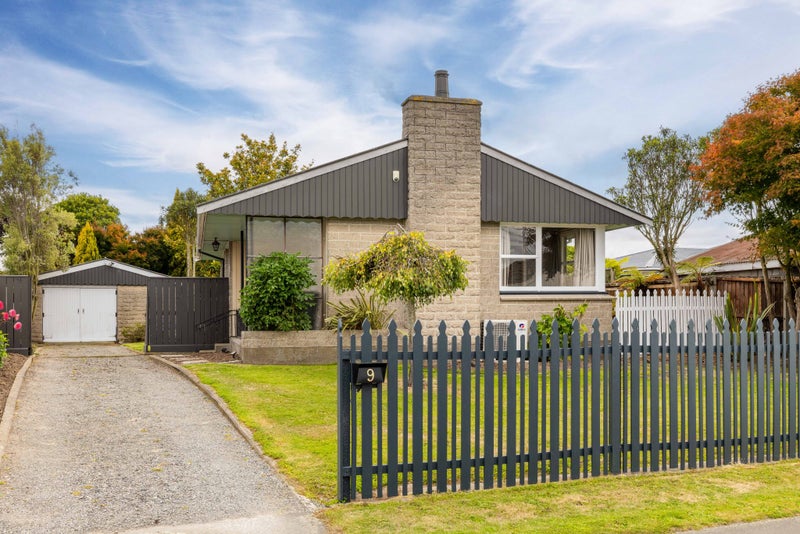 9 Carbine Place, Sockburn, Christchurch - Carousel 1