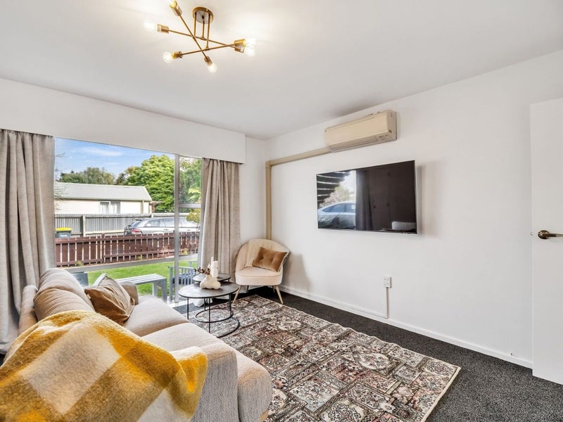 1/605 Hereford Street, Linwood, Christchurch - Carousel 1