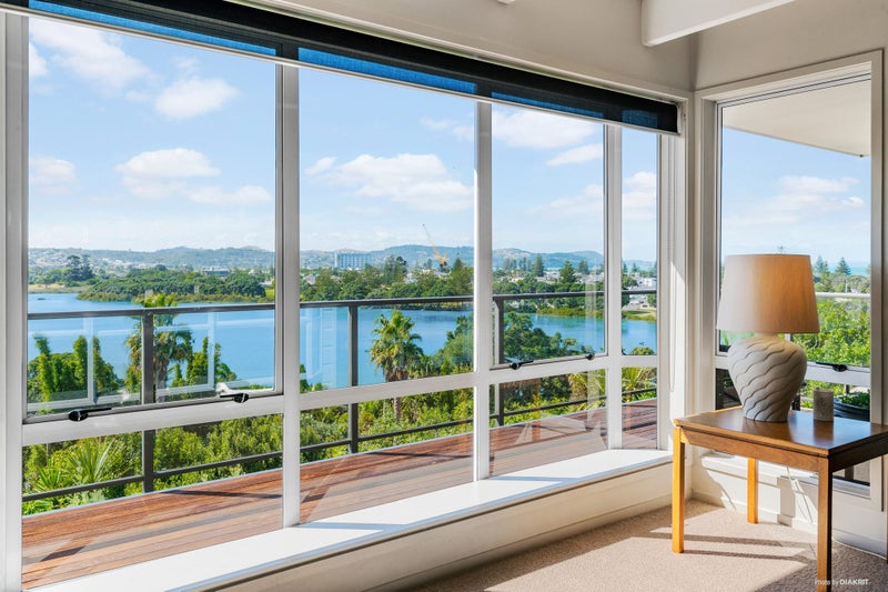 247 Hibiscus Coast Highway, Red Beach, Whangaparāoa - Carousel 1