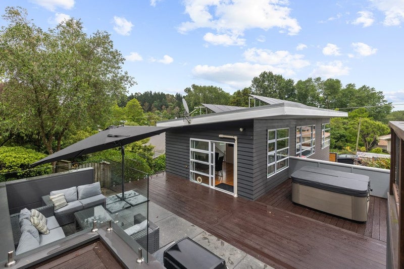 413 Aokautere Drive, Palmerston North - Carousel 2