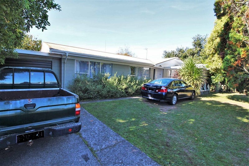 3 St Kilda Place, Fairview Downs, Hamilton - Carousel 1