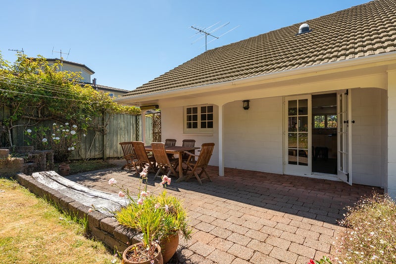 56A Clark Street, Khandallah, Wellington - Carousel 19