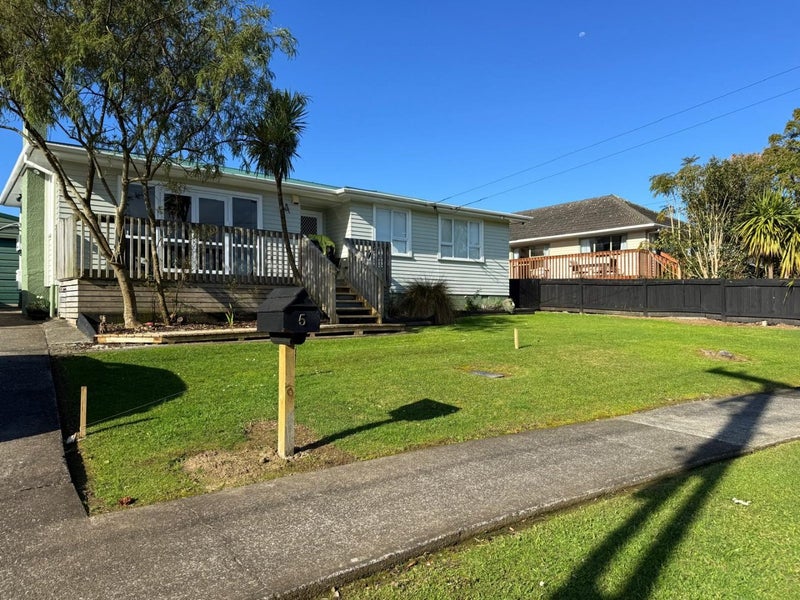 5 Pelorus Place, Pakuranga, Auckland - Carousel 16