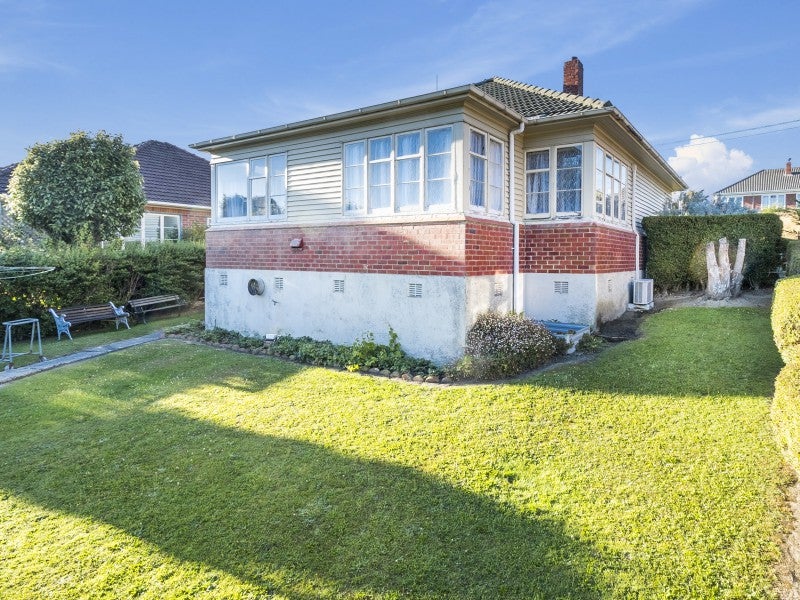 27 Forresbank Avenue, Wakari, Dunedin - Carousel 9